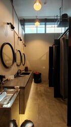 Oxley Tower (D1), Retail #585384161